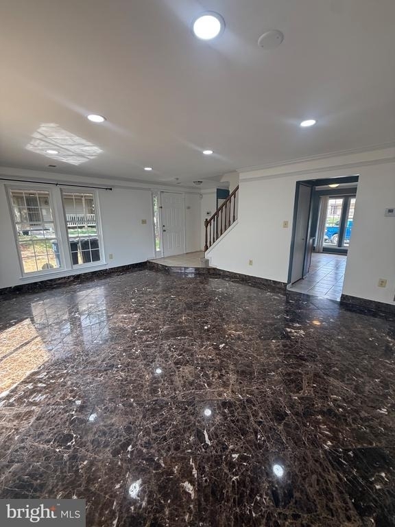 306 Hillside Terrace - Photo 7