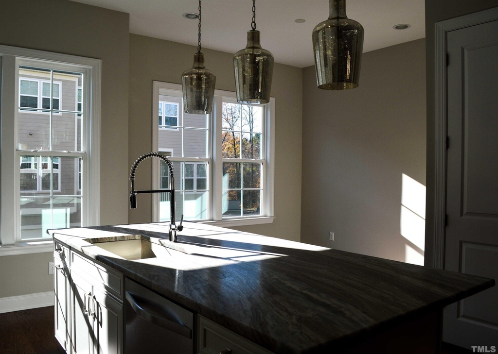 804 Bankston Woods Way - Photo 10