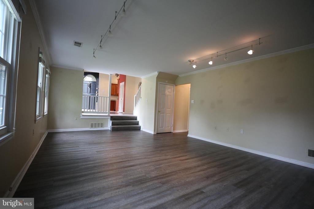 10052 Colebrook Avenue - Photo 13
