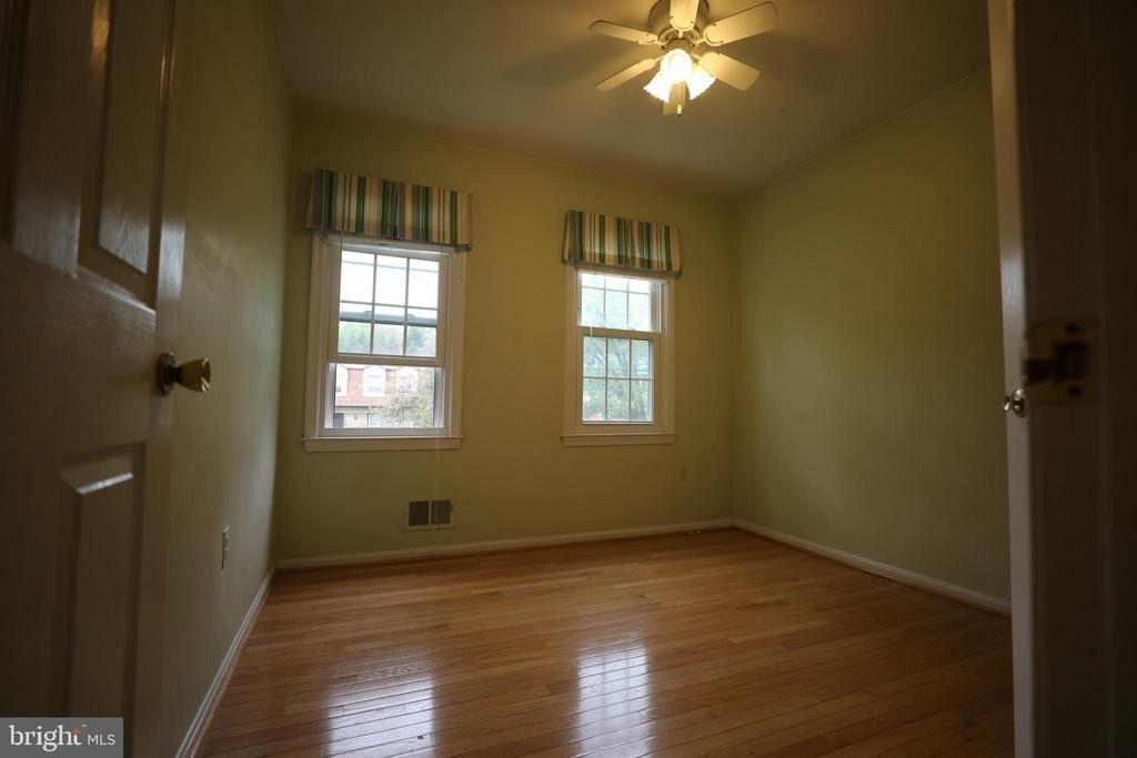 10052 Colebrook Avenue - Photo 23