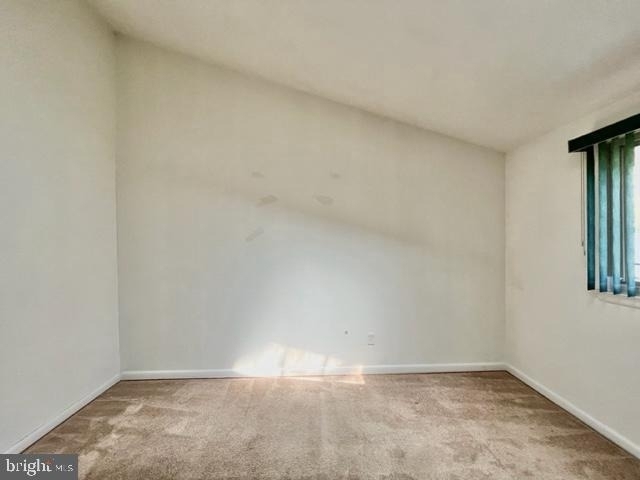 912 Hoyt Street - Photo 9