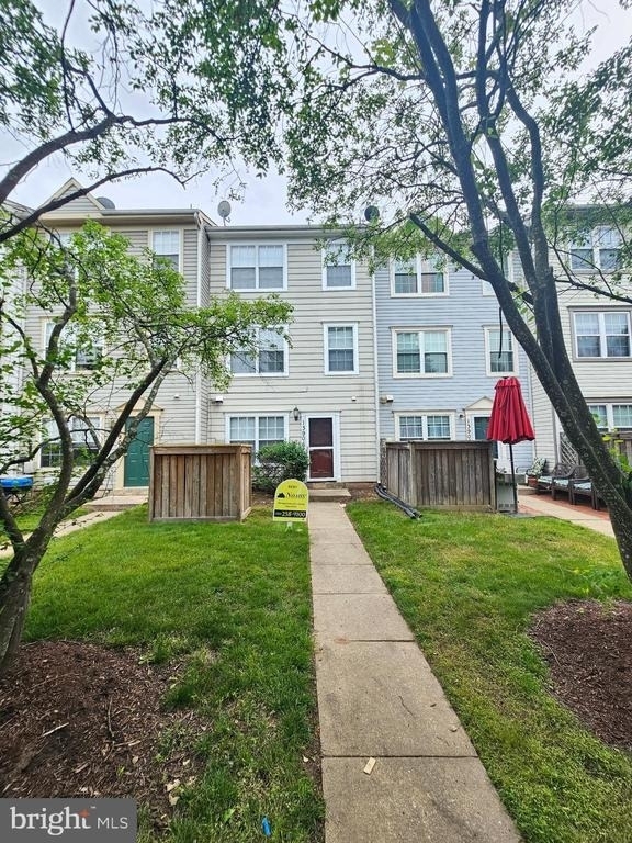 13906 Highstream Place - Photo 0