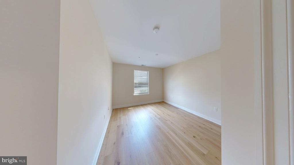 38 Maryland Avenue - Photo 10