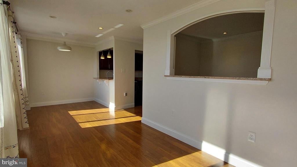 10201 Grosvenor Place - Photo 1