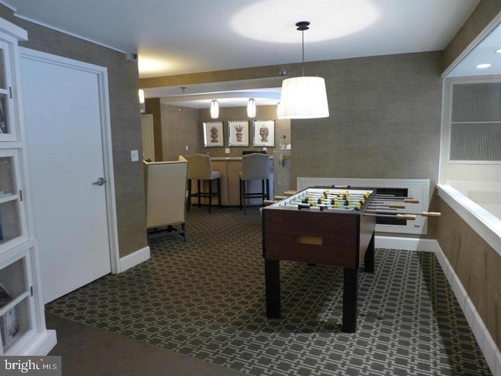 10101 Grosvenor Place - Photo 12