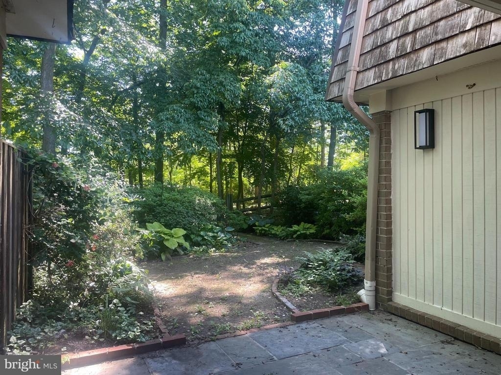 19002 Stedwick Drive - Photo 33