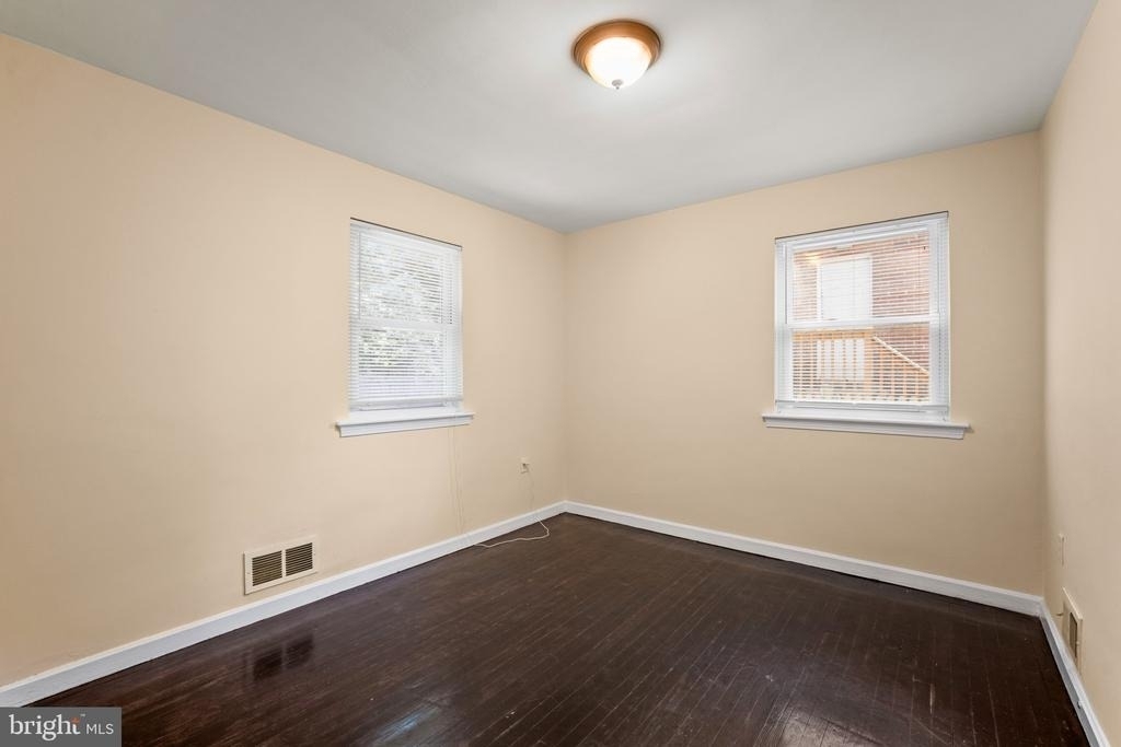 121 Whitmoor Terrace - Photo 15