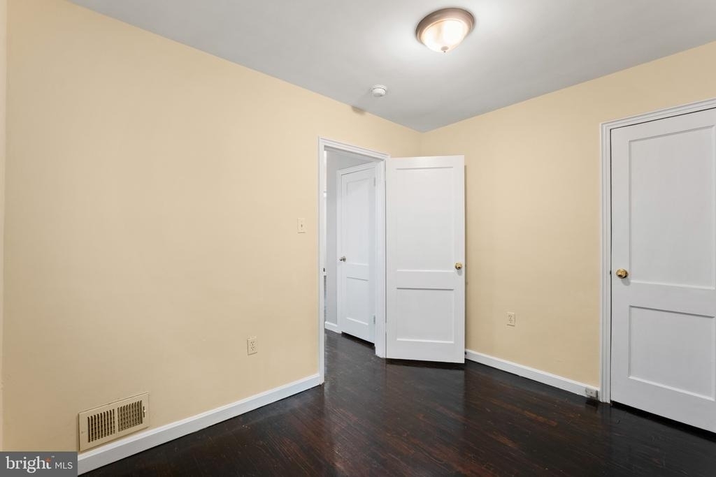 121 Whitmoor Terrace - Photo 16