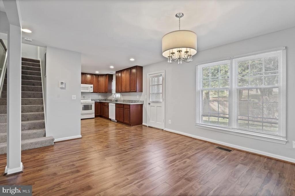 19202 Dunbridge Way - Photo 3