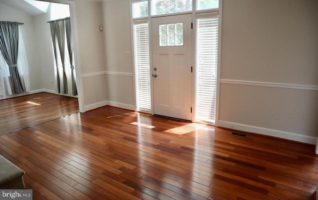 17105 Thatcher Court - Photo 32