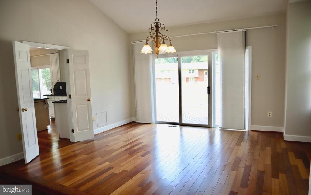 17105 Thatcher Court - Photo 9