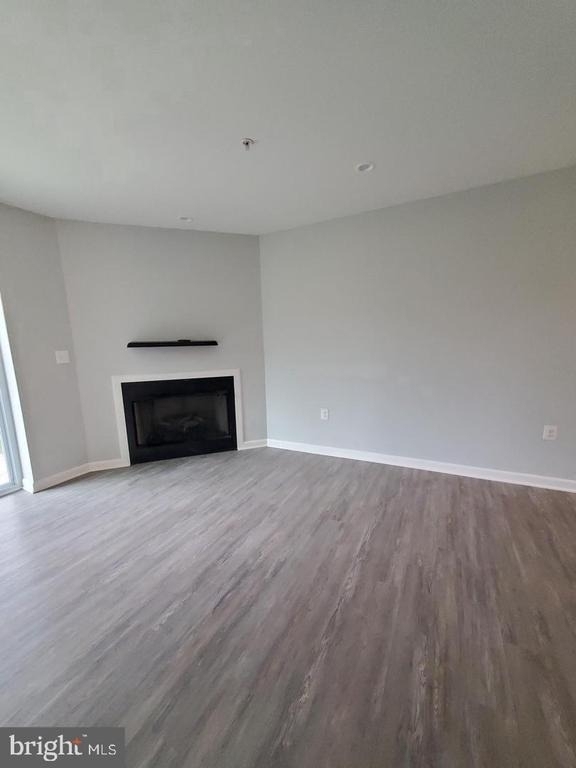 102 Garth Terrace - Photo 3