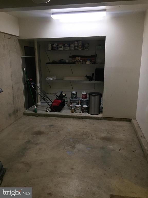 8911 Oakwood Way - Photo 19