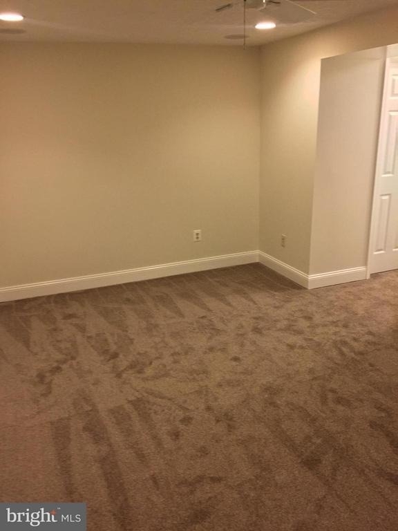 8911 Oakwood Way - Photo 17
