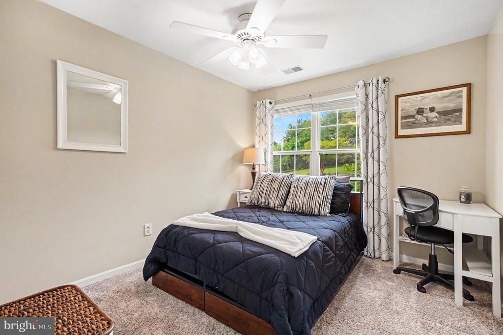300 Tall Pines Court - Photo 16