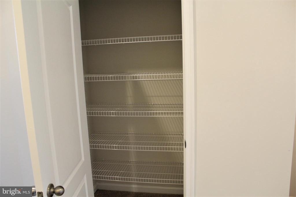 6050 Krantz Drive - Photo 4