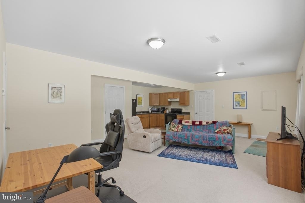 6485 Tip Hill Drive - Photo 9