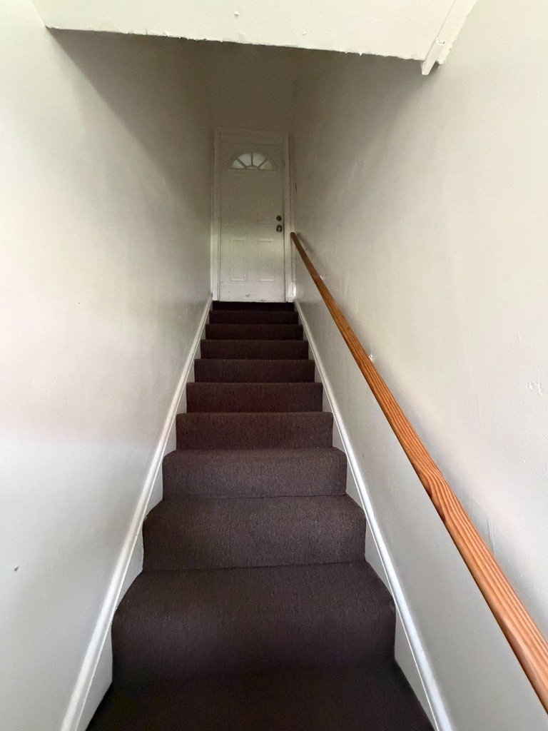 2936 Yorkway - Photo 1
