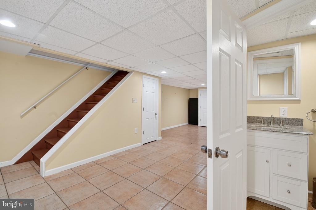 643 47th Street - Photo 25