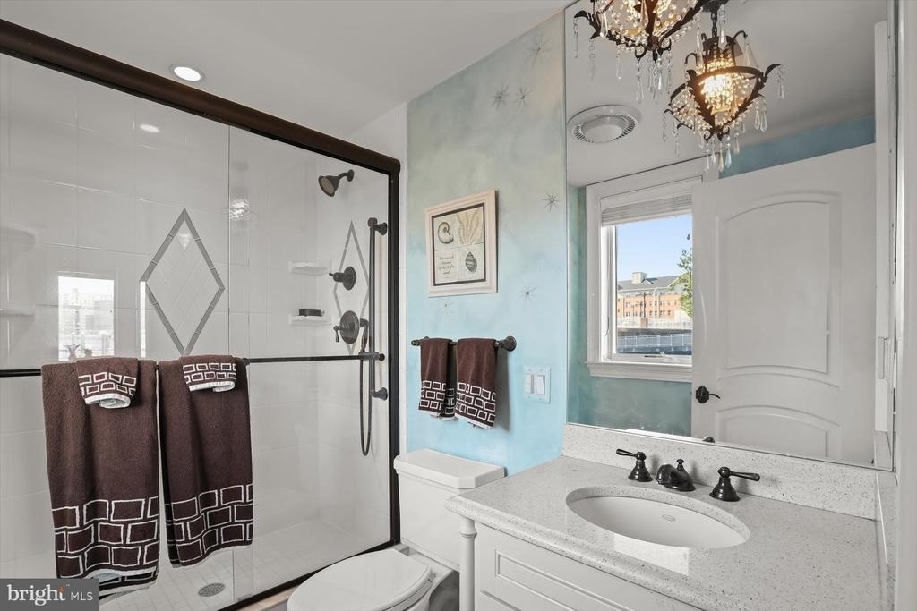 921 Valencia Court - Photo 62