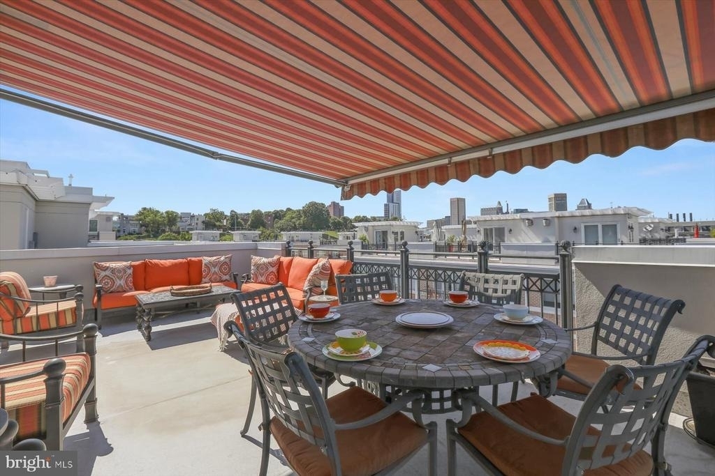 921 Valencia Court - Photo 78