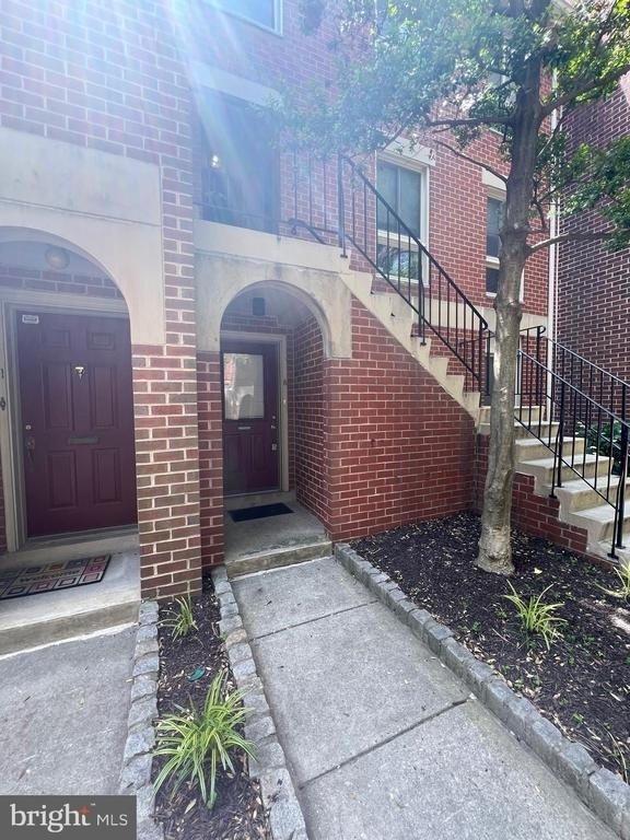 3 Andrew Place - Photo 1