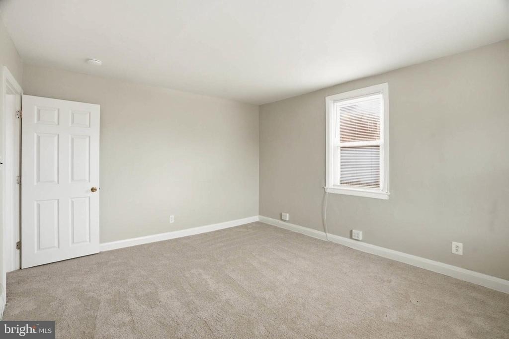 3116 Leighton Avenue - Photo 8