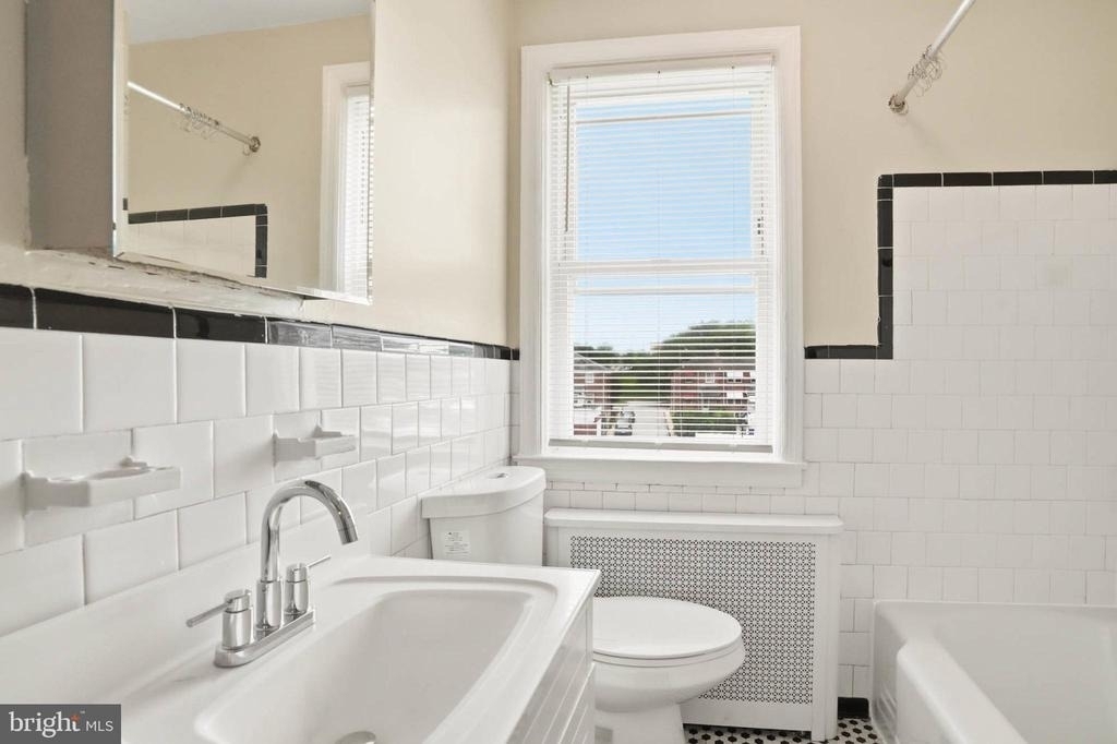 3116 Leighton Avenue - Photo 9