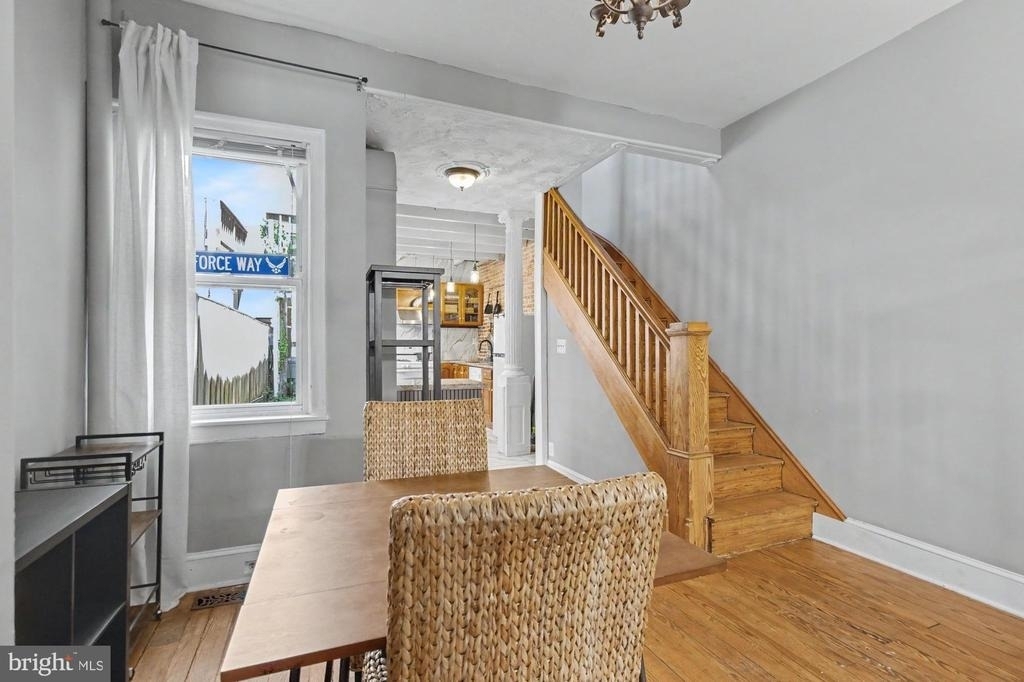 14 Poultney Street - Photo 5