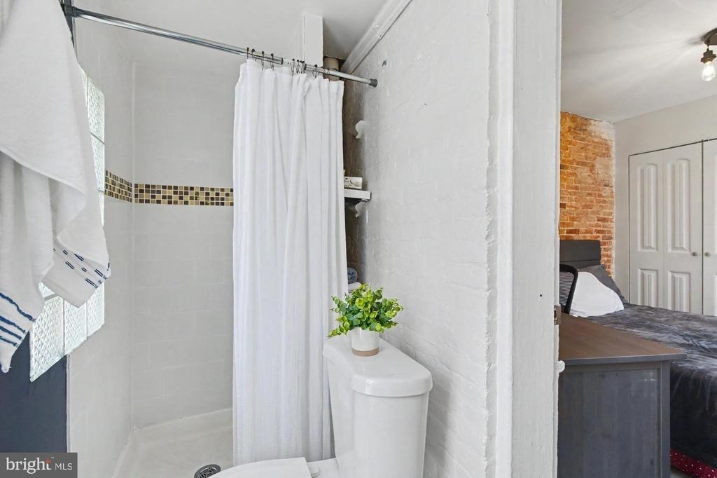 14 Poultney Street - Photo 24