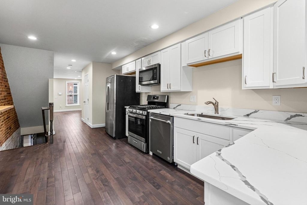 713 N Duncan Street - Photo 19