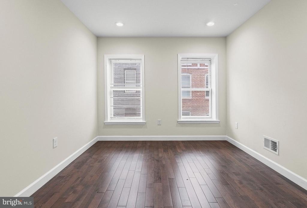 713 N Duncan Street - Photo 11