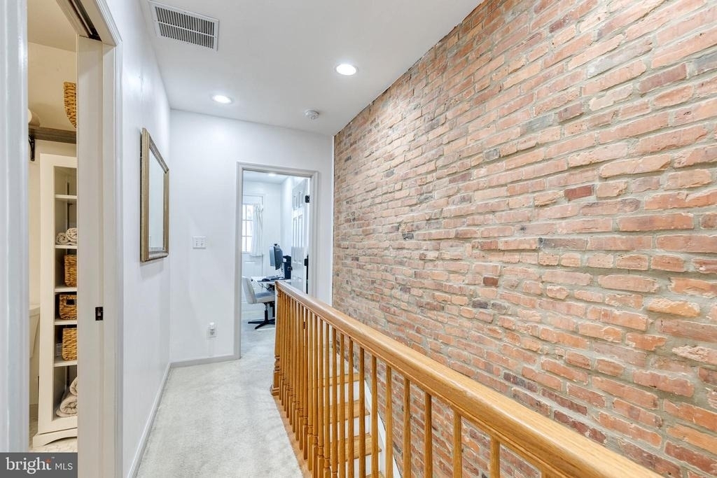 724 S Curley Street - Photo 11