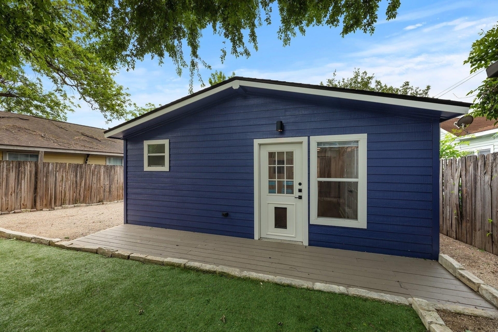 2208 Santa Rita St - Photo 21