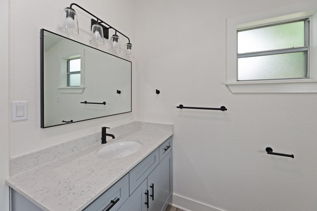 2208 Santa Rita St - Photo 16
