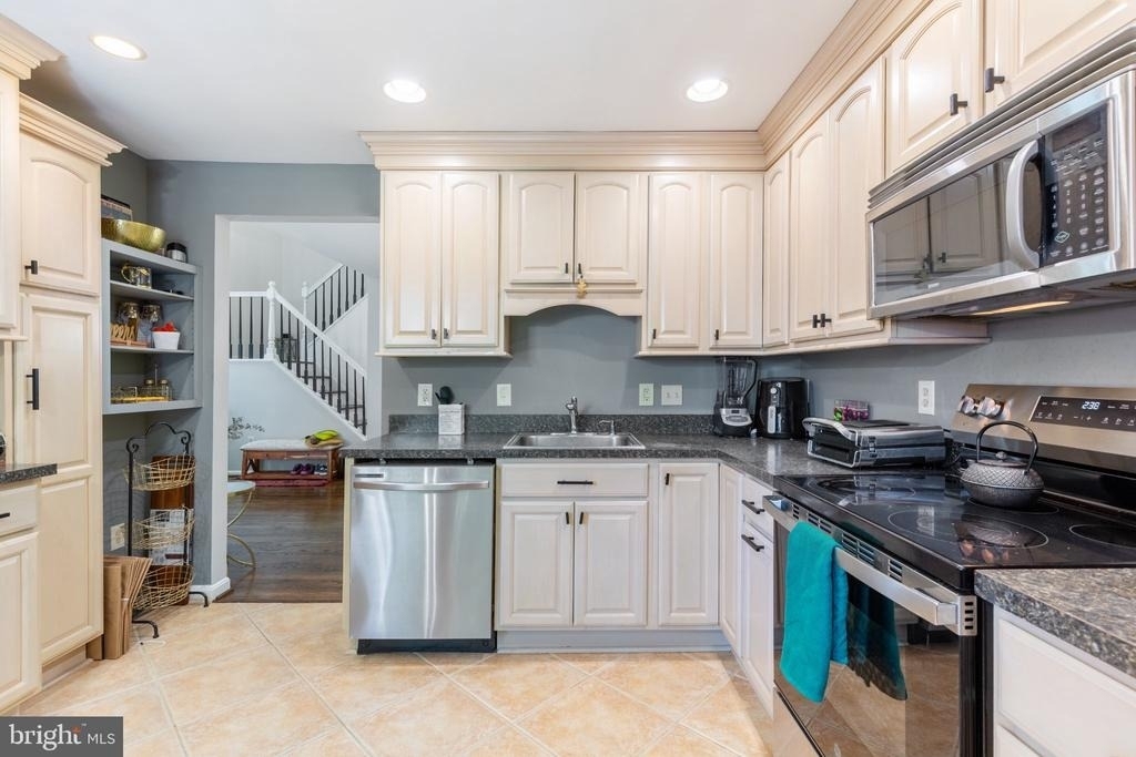 12 Chelsea Court - Photo 24