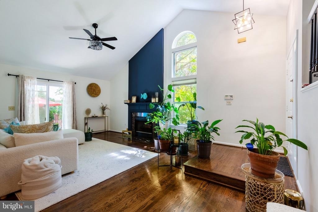 12 Chelsea Court - Photo 2