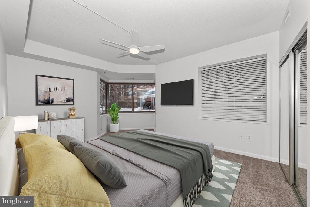 940 Astern Way - Photo 3
