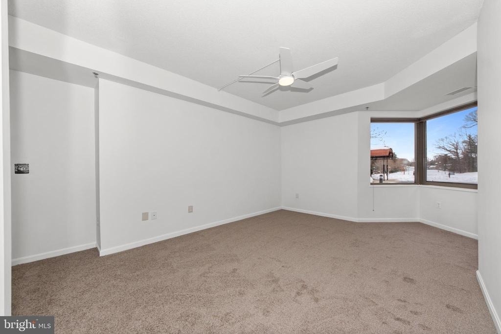 940 Astern Way - Photo 21