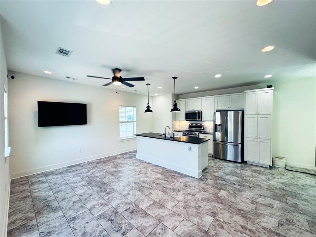 2716 Halcyon Dr - Photo 5