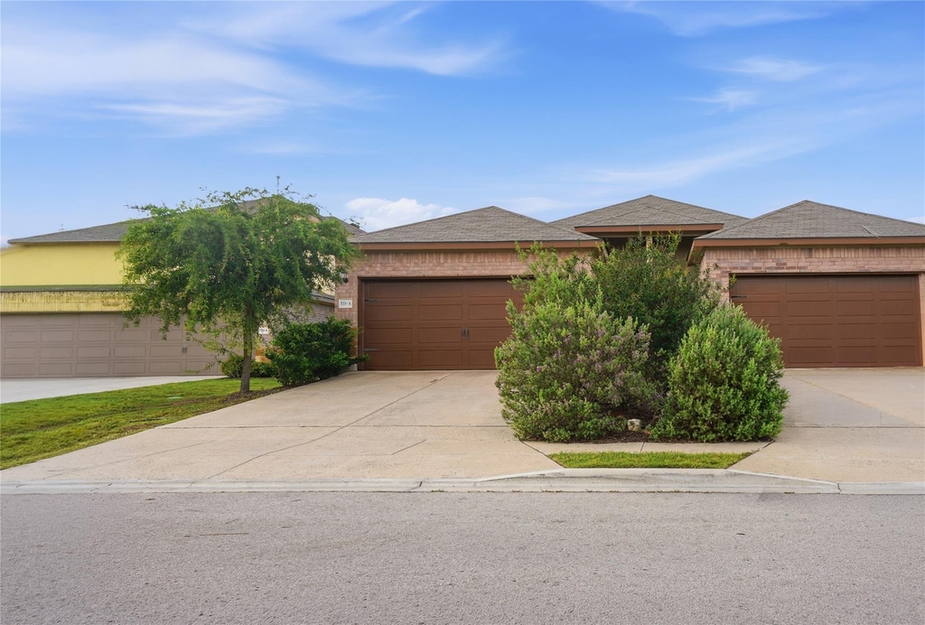 533 Jack Rabbit Ln - Photo 3