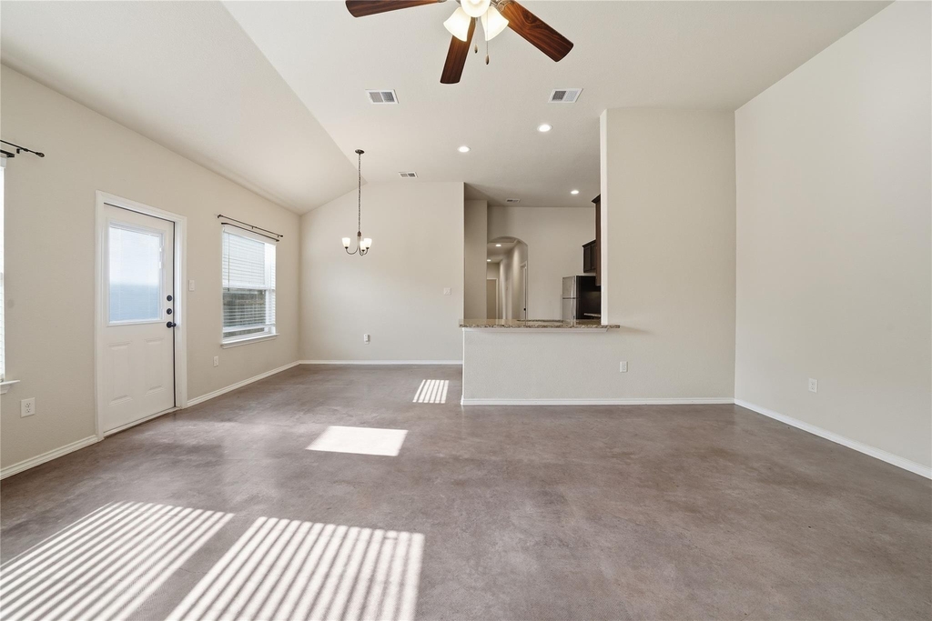 533 Jack Rabbit Ln - Photo 12