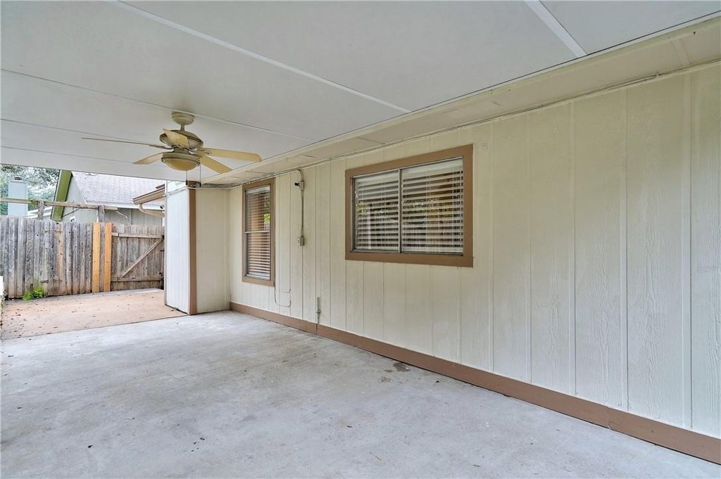 6009 Avery Island - Photo 28