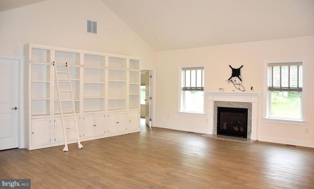 416 Seagull Drive - Photo 1