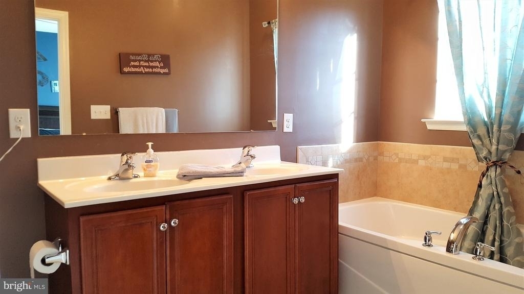 317 Lenape Way - Photo 12