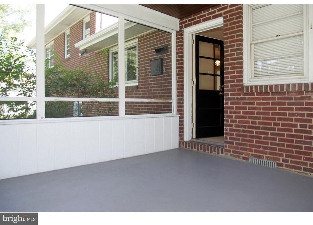 17 Wayne Drive - Photo 4