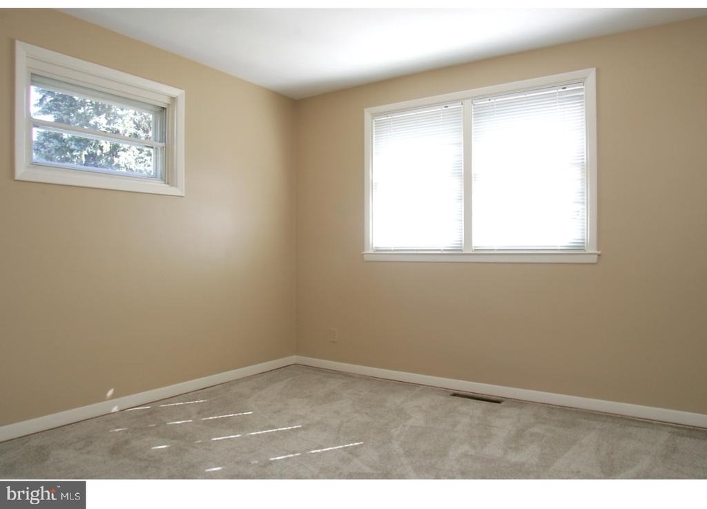 17 Wayne Drive - Photo 17