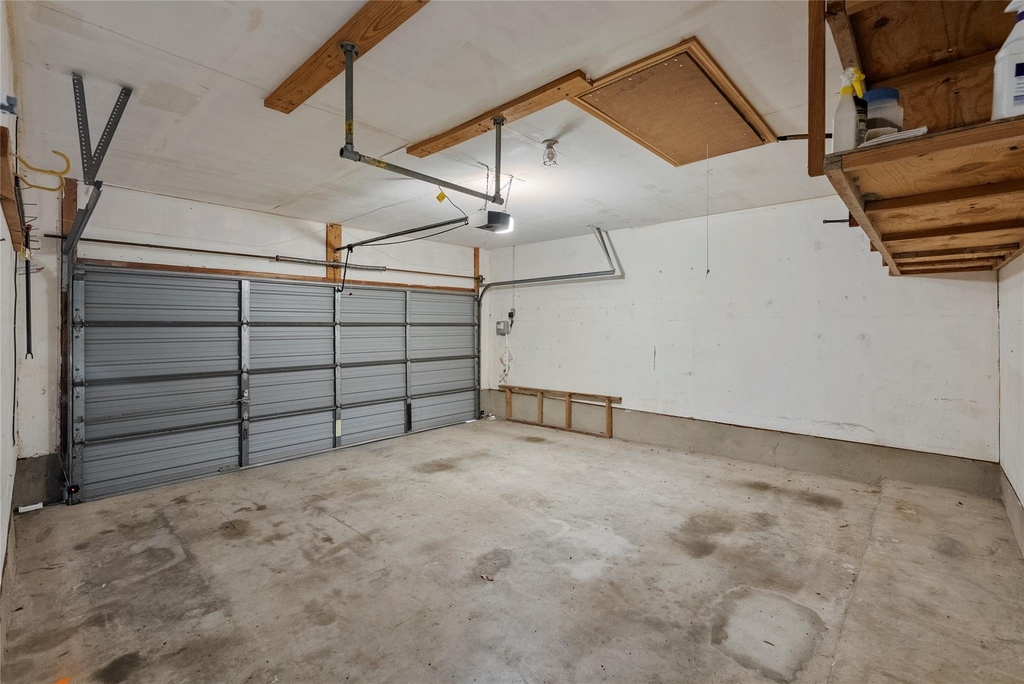 6700 Carisbrooke Ln - Photo 20