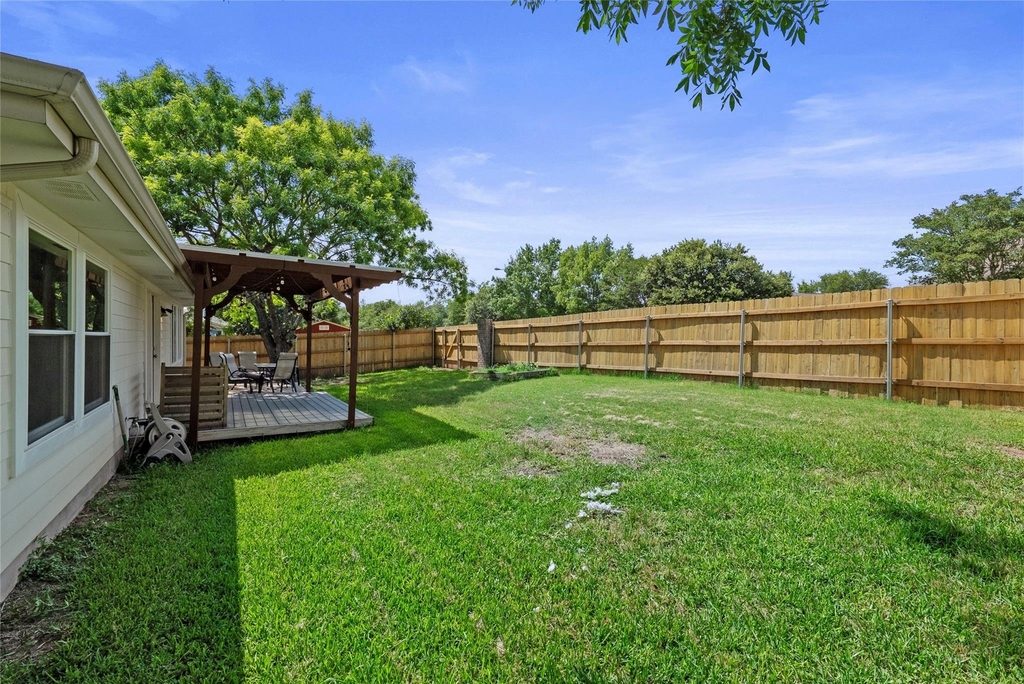 6700 Carisbrooke Ln - Photo 17