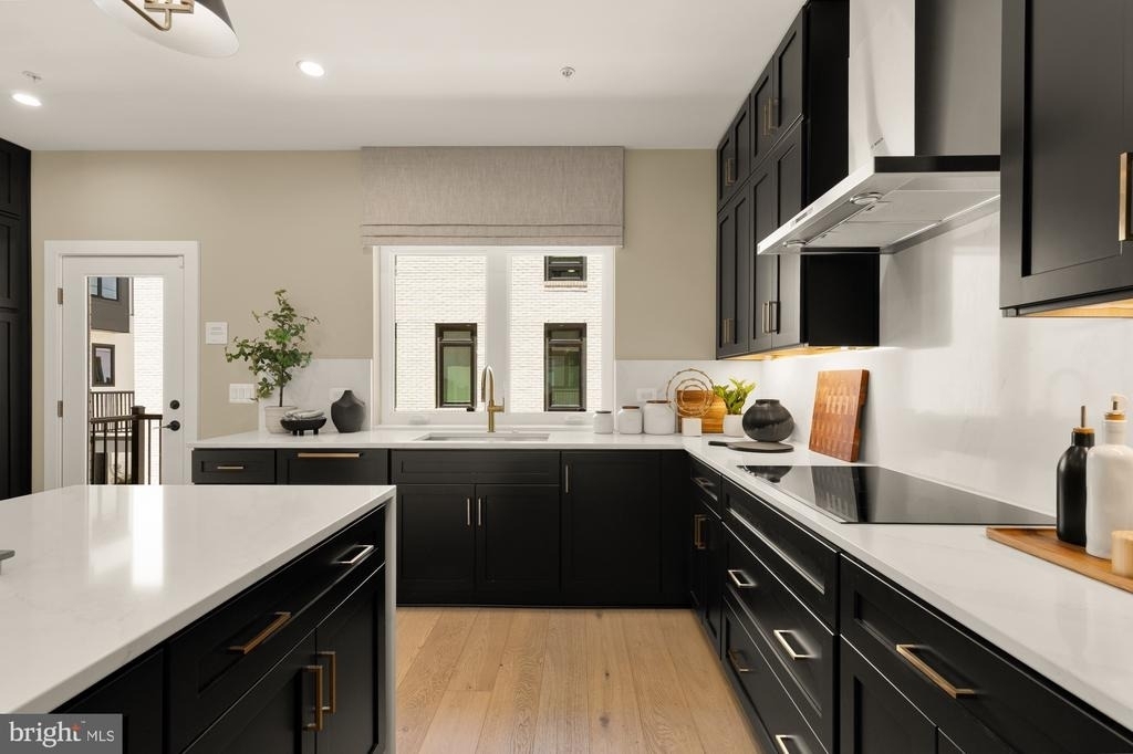 2712 Olmsted Court Nw - Photo 4